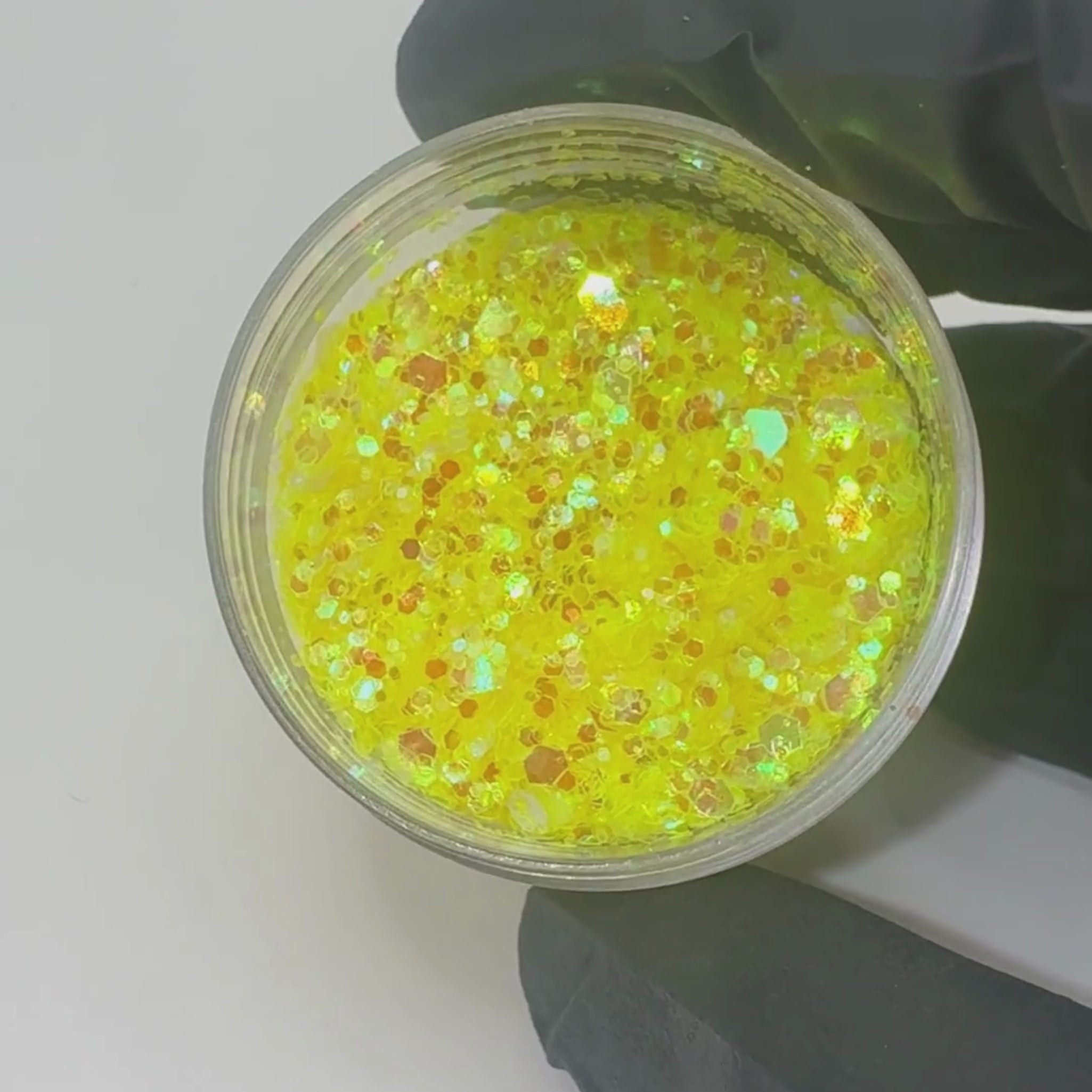 Peachipie Beauty yellow  iridescent glitter texture video with fine sparkle detail